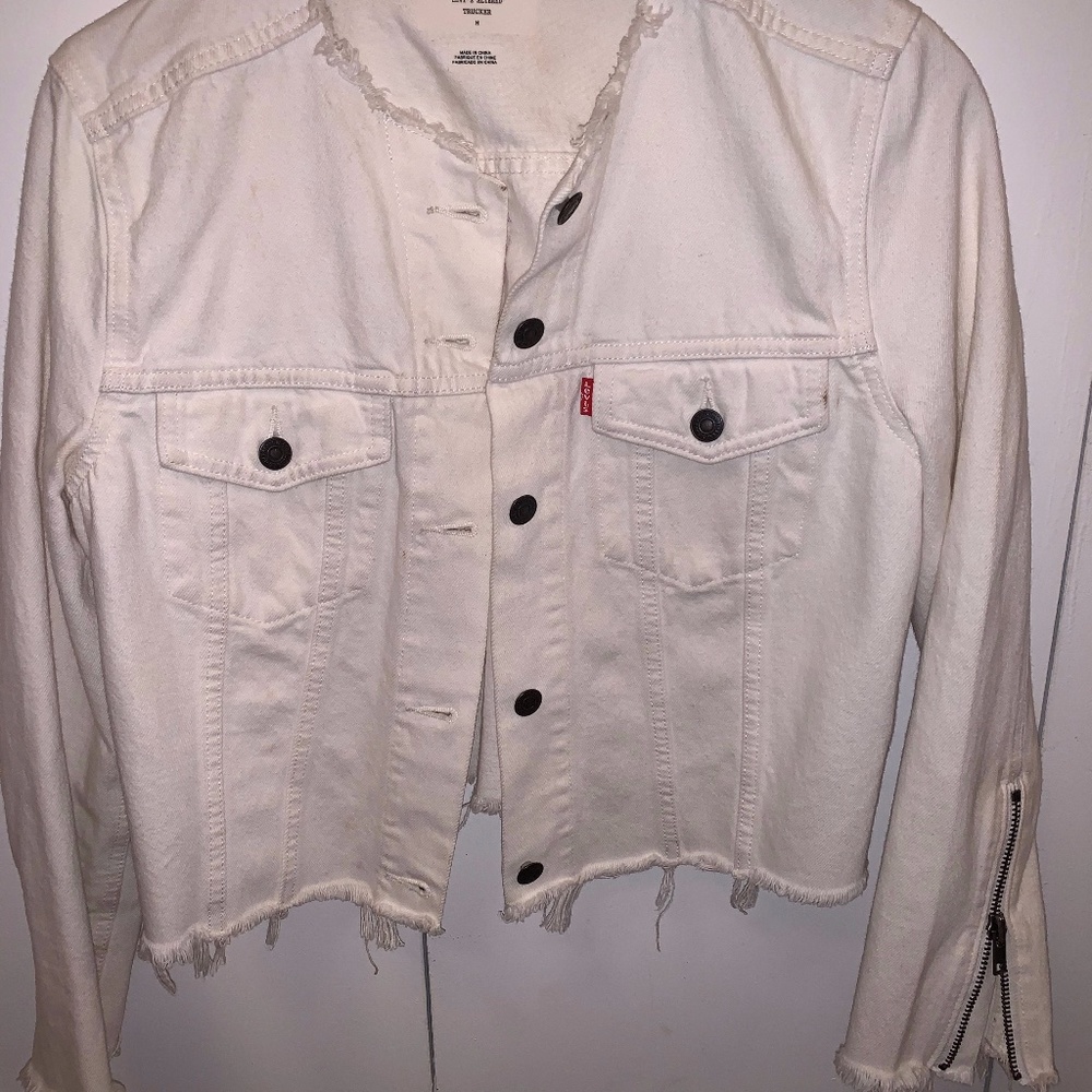 Levis White Denim Trucker Jacket